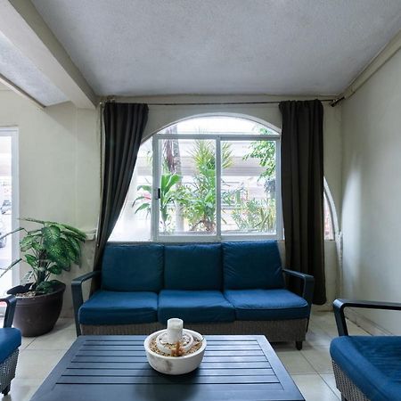 Capital O Hotel El Faisan Y El Venado Плая-дель-Кармен Экстерьер фото