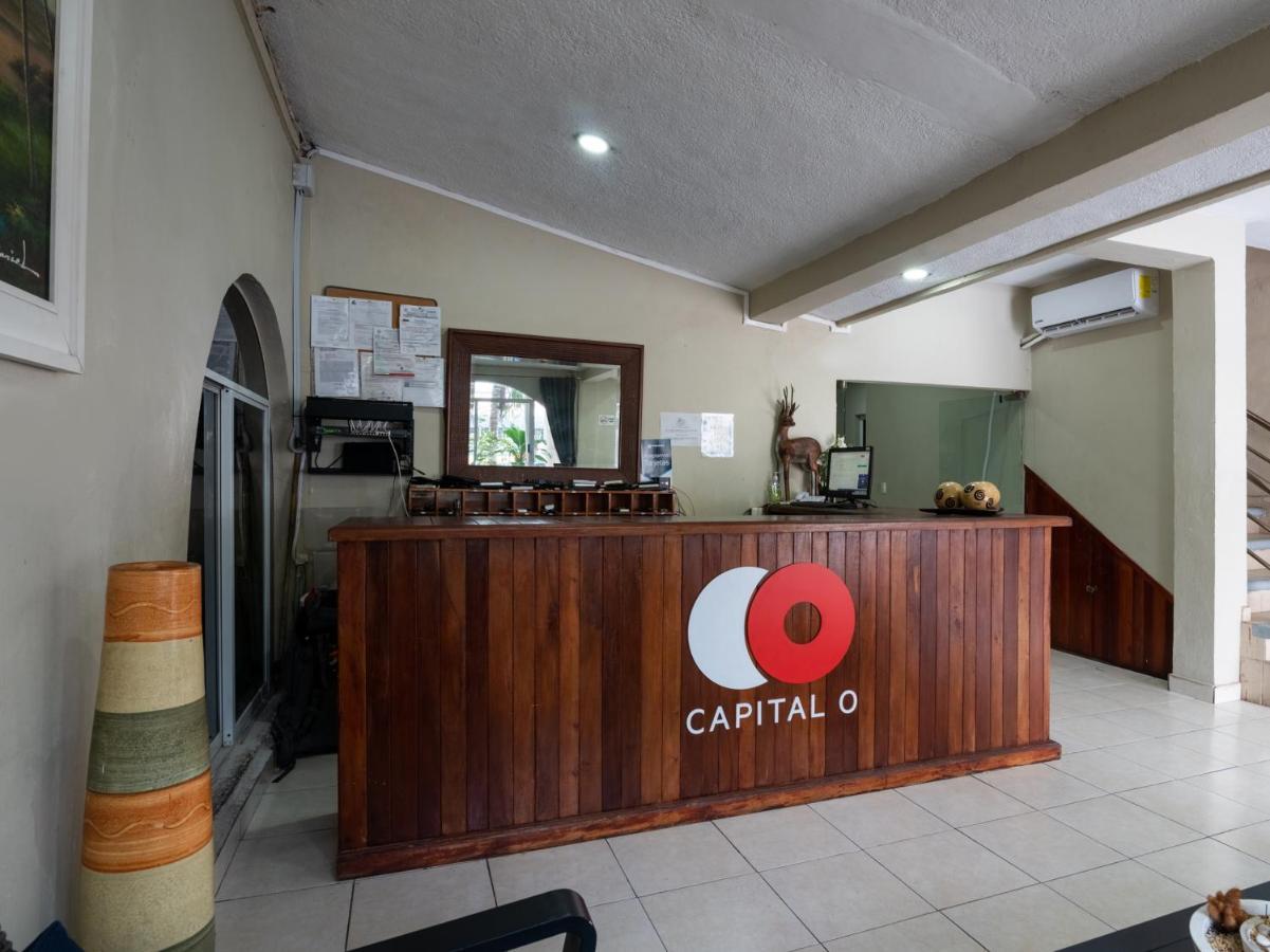 Capital O Hotel El Faisan Y El Venado Плая-дель-Кармен Экстерьер фото