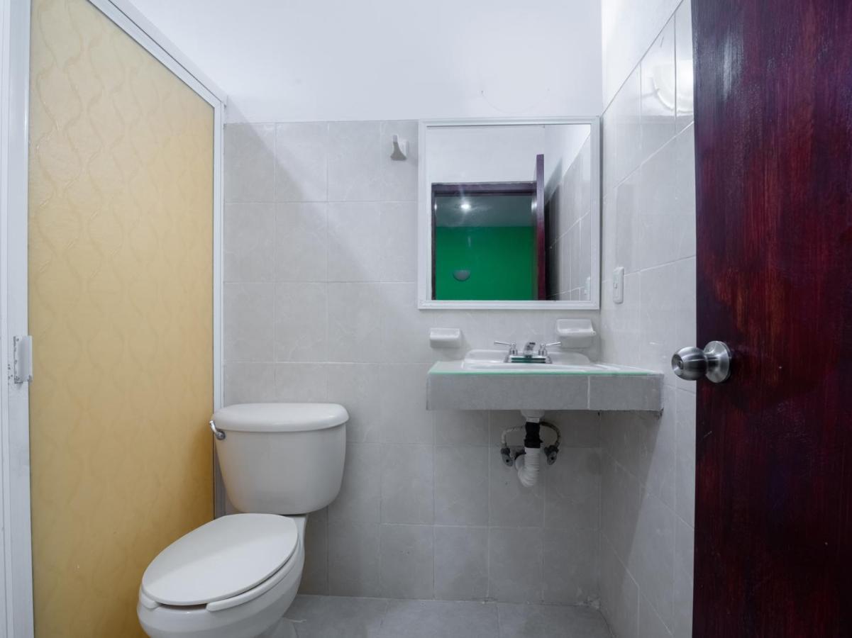 Capital O Hotel El Faisan Y El Venado Плая-дель-Кармен Экстерьер фото
