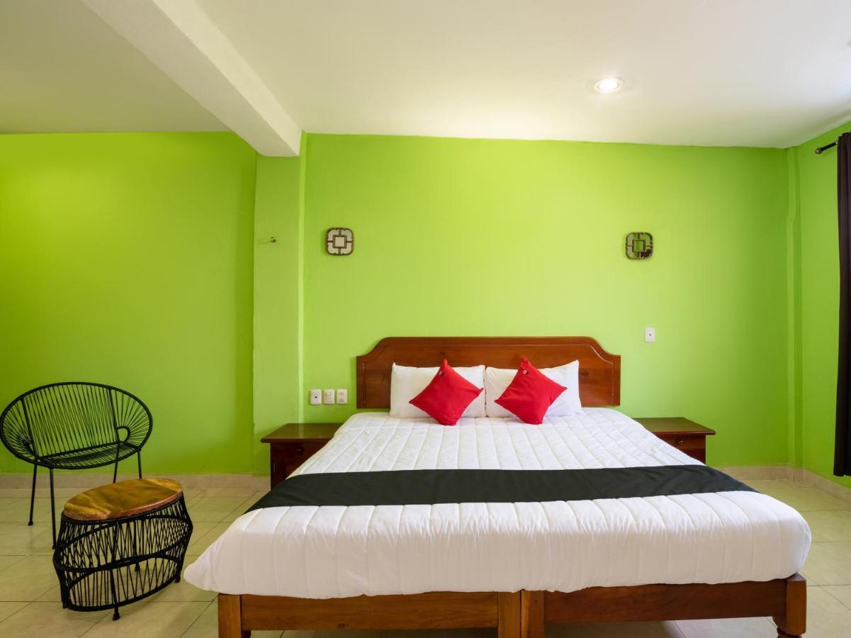Capital O Hotel El Faisan Y El Venado Плая-дель-Кармен Экстерьер фото